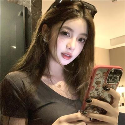 夏娃的对面房